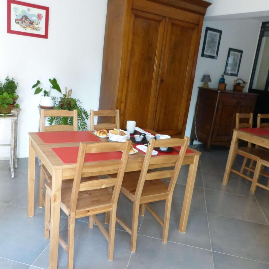 Le Jardin Du Dolaizon: Chambre Rouge Gorge Le Puy-en-Velay Exterior foto